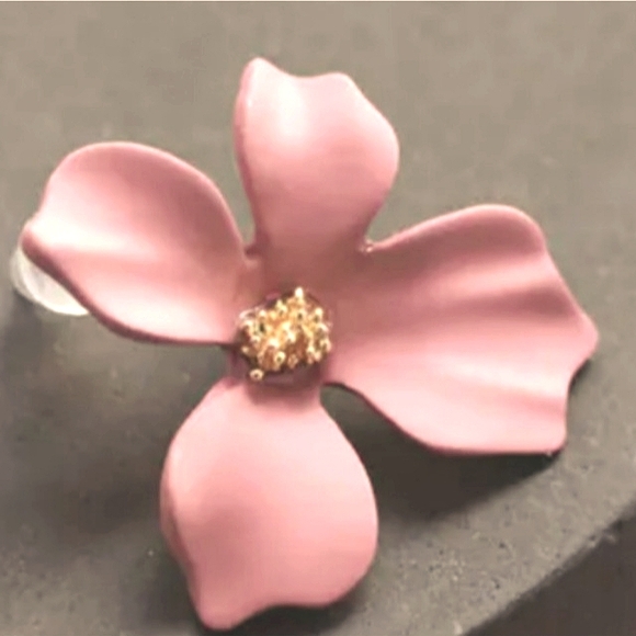 New Pink Flower Post Earrings 3D Floral Pretty Feminine Bohemian Flowers - Picture 4 of 5